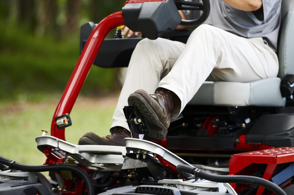 Toro Groundsmaster e3000 Series pedal